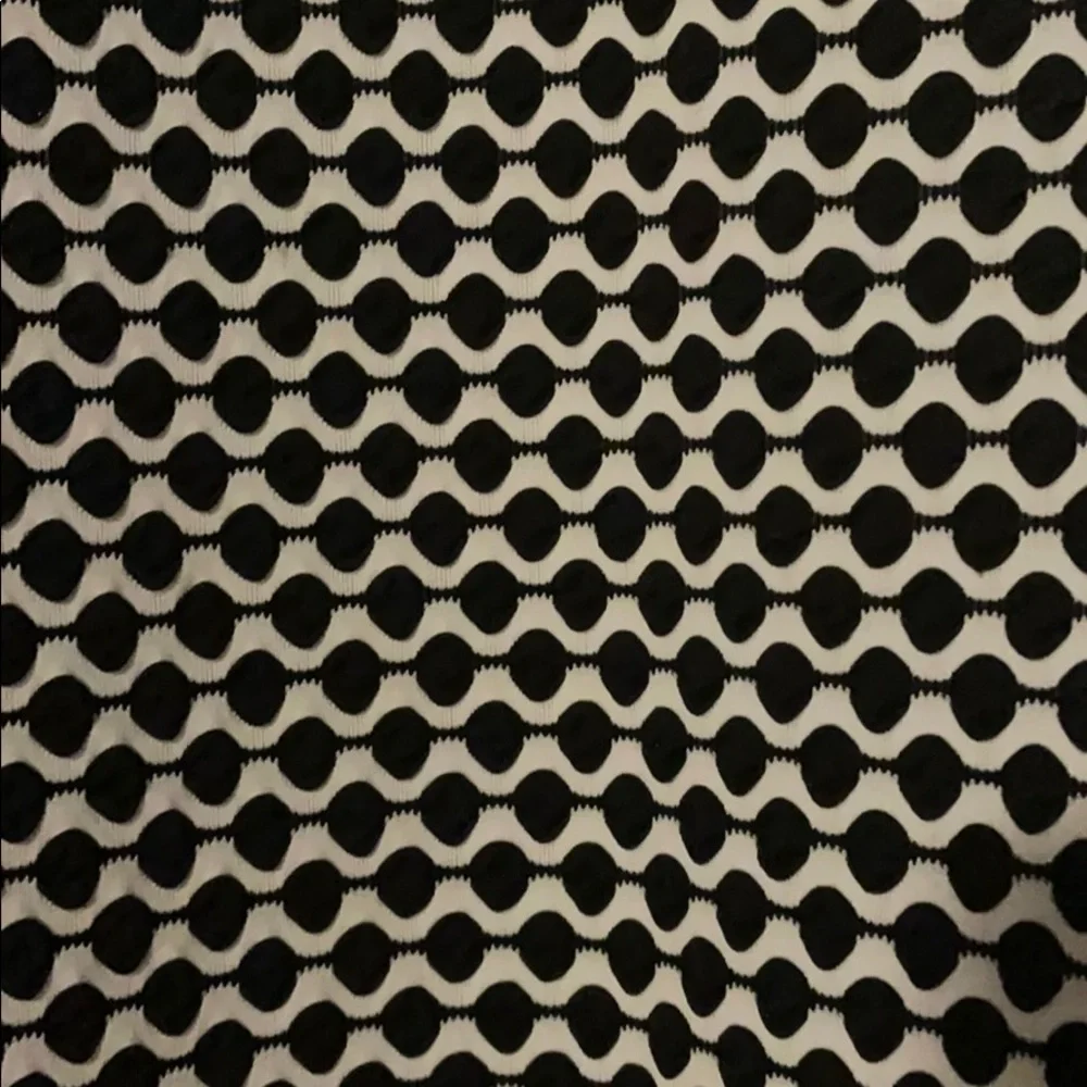 Ruby Rd. black/white top 
Size Large - Picture 2 of 4